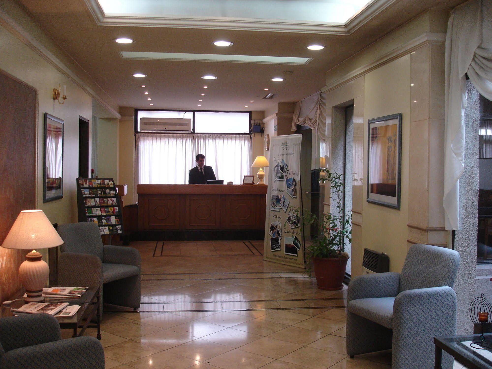 Altezza Apart Suites Mendoza Exterior foto