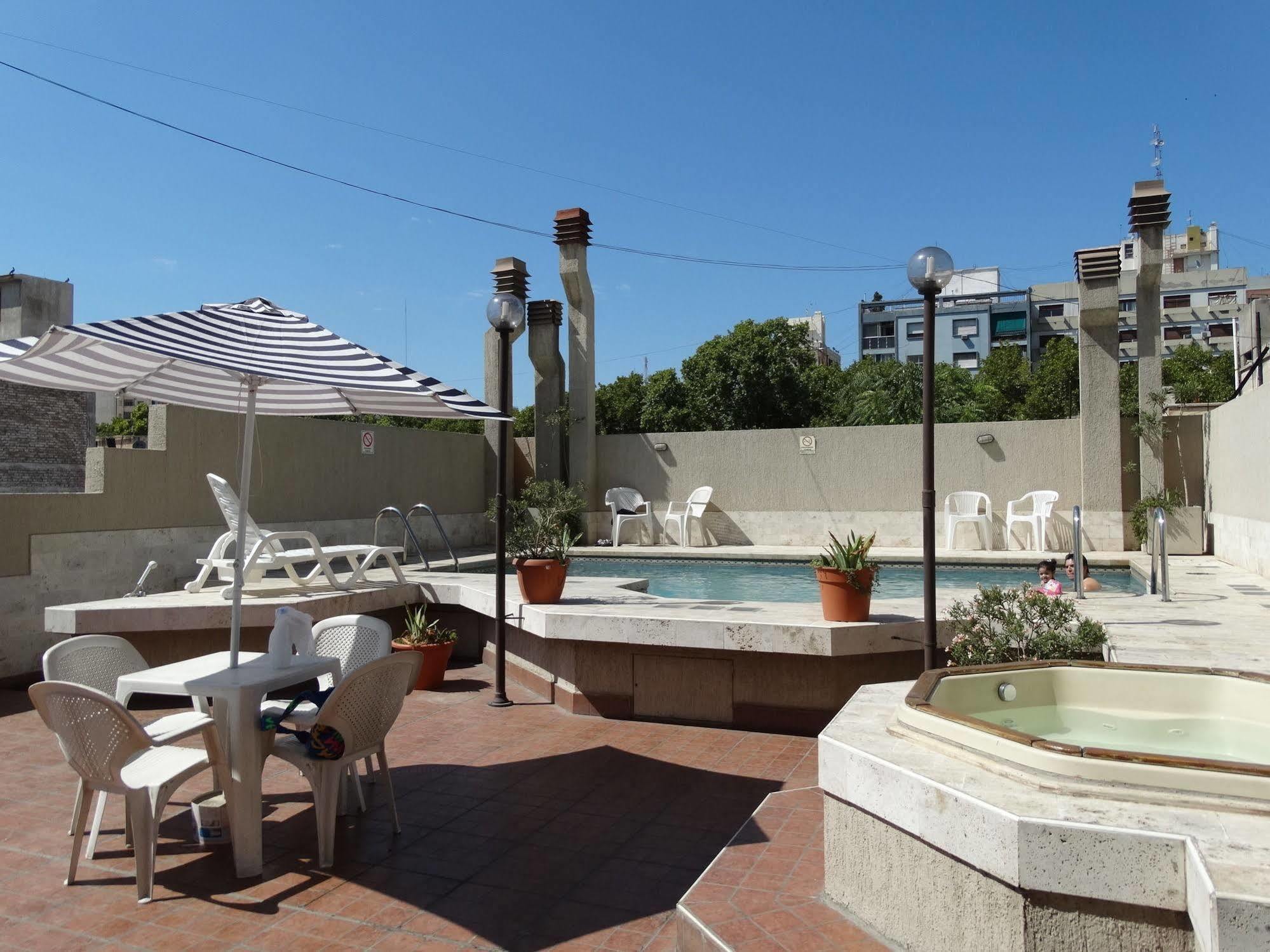 Altezza Apart Suites Mendoza Exterior foto